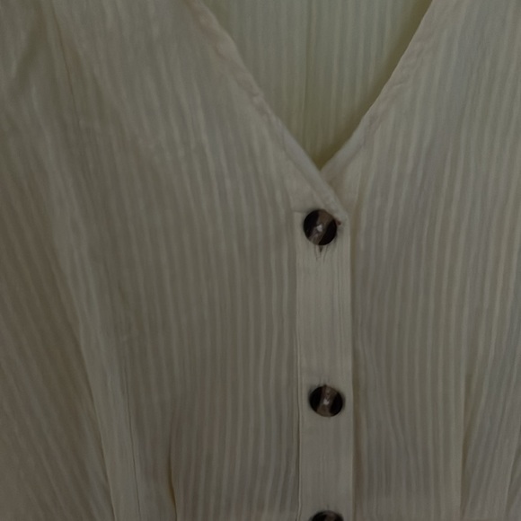 NWT Billabong Yellow Romper - Picture 8 of 8